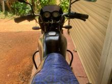 https://riyasewana.com/uploads/bajaj-platina-100-6831006044.jpg
