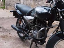 https://riyasewana.com/uploads/bajaj-platina-100-71028381399431.jpg
