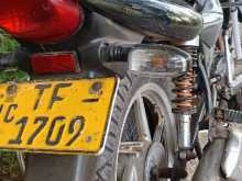 https://riyasewana.com/uploads/bajaj-platina-100-8029514013.jpg
