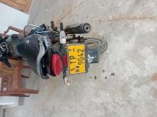 https://riyasewana.com/uploads/bajaj-platina-100-81154166204.jpg