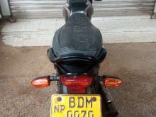 https://riyasewana.com/uploads/bajaj-platina-100es-31350356844.jpg