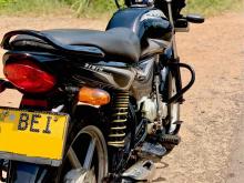 https://riyasewana.com/uploads/bajaj-platina-1013202724012.jpg