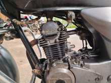 https://riyasewana.com/uploads/bajaj-platina-11015581945.jpg