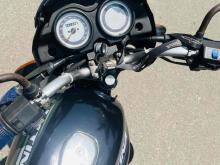 https://riyasewana.com/uploads/bajaj-platina-119343424341.jpg