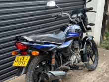 Bajaj Platina 125 2011 Motorbike