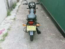 https://riyasewana.com/uploads/bajaj-platina-125-11511034672.jpg