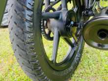 https://riyasewana.com/uploads/bajaj-platina-125-1211595013144.jpg