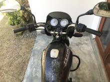 https://riyasewana.com/uploads/bajaj-platina-125-121491919984.jpg