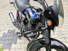 Bajaj Platina 125 2013 Motorbike