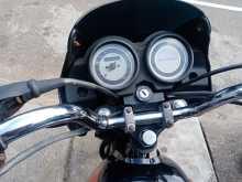 https://riyasewana.com/uploads/bajaj-platina-125-1710154913503.jpg