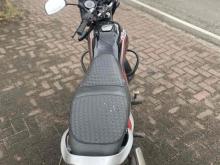 https://riyasewana.com/uploads/bajaj-platina-125-1916475624853.jpg