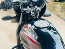 https://riyasewana.com/uploads/bajaj-platina-125-221144313853.jpg