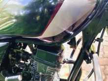 https://riyasewana.com/uploads/bajaj-platina-125-2310233413554.jpg