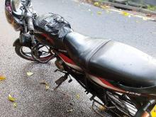 https://riyasewana.com/uploads/bajaj-platina-125-23807396804.jpg