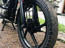 https://riyasewana.com/uploads/bajaj-platina-125-2413390619555.jpg