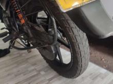 https://riyasewana.com/uploads/bajaj-platina-125-261502356404.jpg