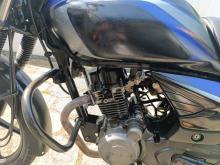 https://riyasewana.com/uploads/bajaj-platina-125-2730316104.jpg