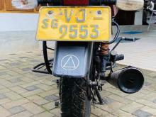 https://riyasewana.com/uploads/bajaj-platina-125-2910513024411.jpg