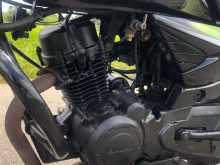 https://riyasewana.com/uploads/bajaj-platina-125-291118411454.jpg