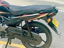 https://riyasewana.com/uploads/bajaj-platina-128122524121.jpg
