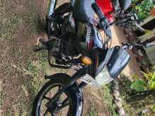 https://riyasewana.com/uploads/bajaj-platina-132347434283.jpg