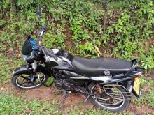 https://riyasewana.com/uploads/bajaj-platina-141937096126.jpg