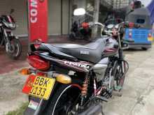 https://riyasewana.com/uploads/bajaj-platina-168444022703.jpg