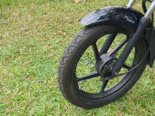 https://riyasewana.com/uploads/bajaj-platina-1815311919335.jpg