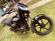 https://riyasewana.com/uploads/bajaj-platina-1914281722323.jpg
