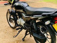 https://riyasewana.com/uploads/bajaj-platina-19644176085.jpg