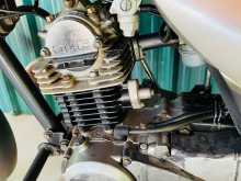 https://riyasewana.com/uploads/bajaj-platina-2114303713252.jpg