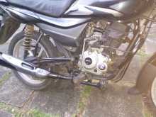https://riyasewana.com/uploads/bajaj-platina-211900544582.jpg