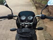 https://riyasewana.com/uploads/bajaj-platina-2314181419716.jpg