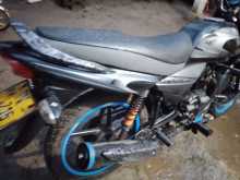 https://riyasewana.com/uploads/bajaj-platina-242130354313.jpg