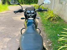 https://riyasewana.com/uploads/bajaj-platina-2719033924043.jpg