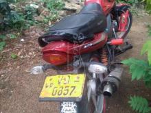 https://riyasewana.com/uploads/bajaj-platina-29105421457288.jpg