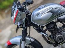 https://riyasewana.com/uploads/bajaj-platina-51202046745.jpg