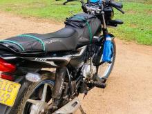 https://riyasewana.com/uploads/bajaj-platina-5640136595.jpg