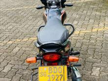 https://riyasewana.com/uploads/bajaj-platina-6855376395.jpg