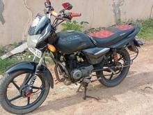 https://riyasewana.com/uploads/bajaj-platina-81136396685.jpg