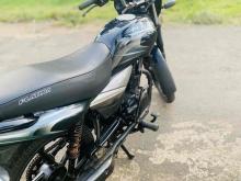 https://riyasewana.com/uploads/bajaj-platina-89281224412.jpg