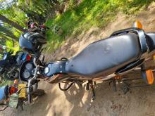 https://riyasewana.com/uploads/bajaj-platina-es-230290124673.jpg