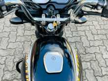https://riyasewana.com/uploads/bajaj-platina-es-3021284713593.jpg