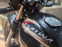 https://riyasewana.com/uploads/bajaj-platina-es-613500513832.jpg