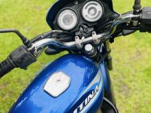 https://riyasewana.com/uploads/bajaj-platina-es-717121124871.jpg