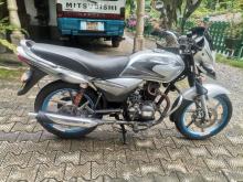 https://riyasewana.com/uploads/bajaj-platina100-241627416866.jpg