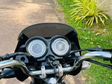 https://riyasewana.com/uploads/bajaj-platina125-171847106824.jpg
