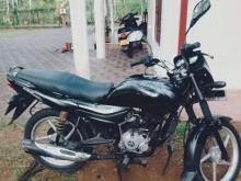 https://riyasewana.com/uploads/bajaj-platnia-100-261244196065.jpg