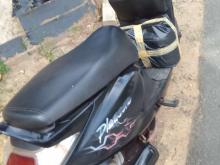 https://riyasewana.com/uploads/bajaj-pleasure-201143146834.jpg