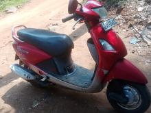 Hero Pleasure 2010 Motorbike